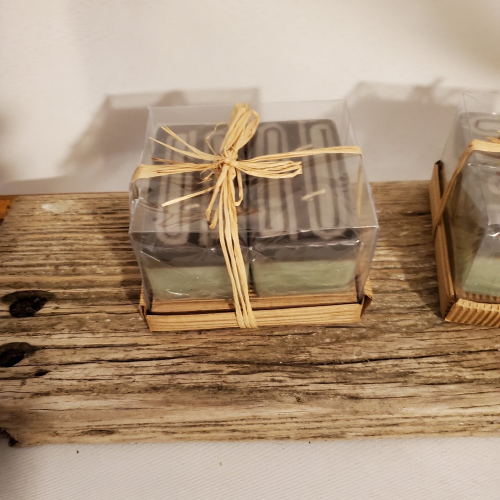 CANDLE SET - Picture 5 of 5